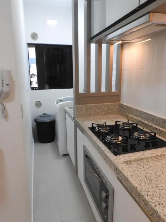Apartamento Em Bombinhas 0*,  Brasile